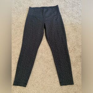 Athleta Delancey textured tight